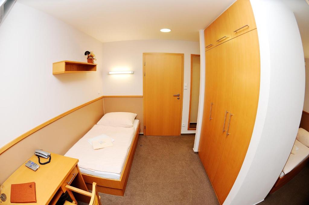 Pension Hogo Брно Номер фото